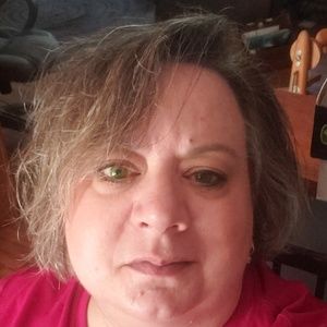 Meet your Posher, Eva